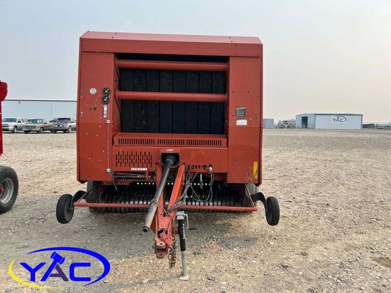 MASSEY FERGUSON 2756A ROUND BALER