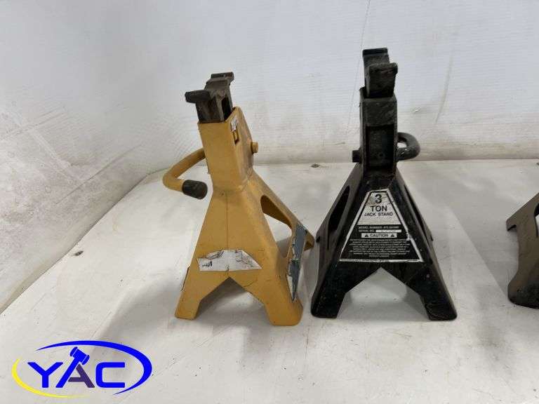 4 - Jack Stands 3Ton