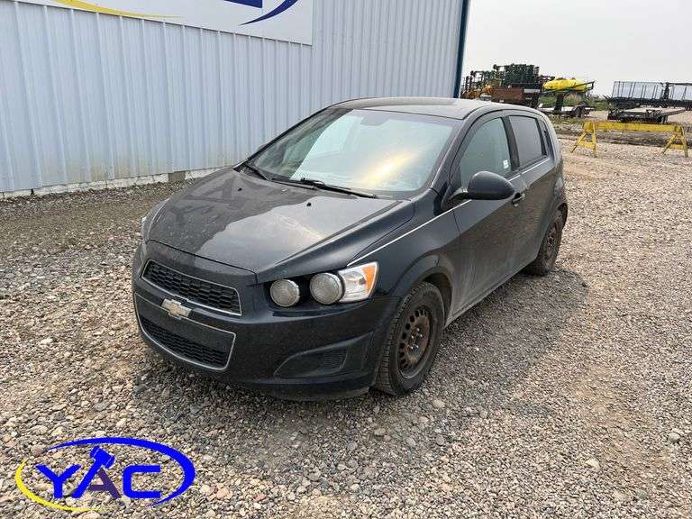 2013  CHEVROLET  SONIC LS HATCHBACK  2WD