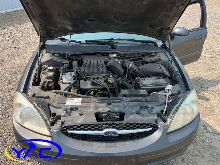 2002  FORD  TAURUS 4DR