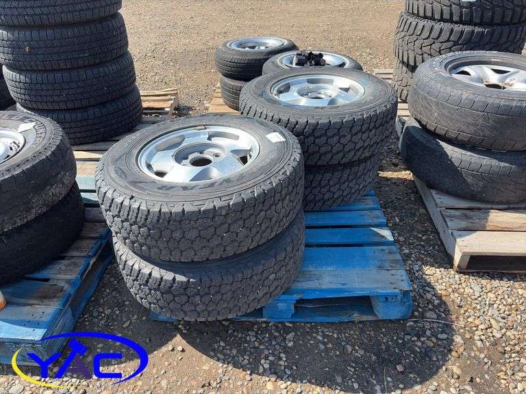 4- 245/75R16 Tires & Rims (Rims Only. Tires Cracked)