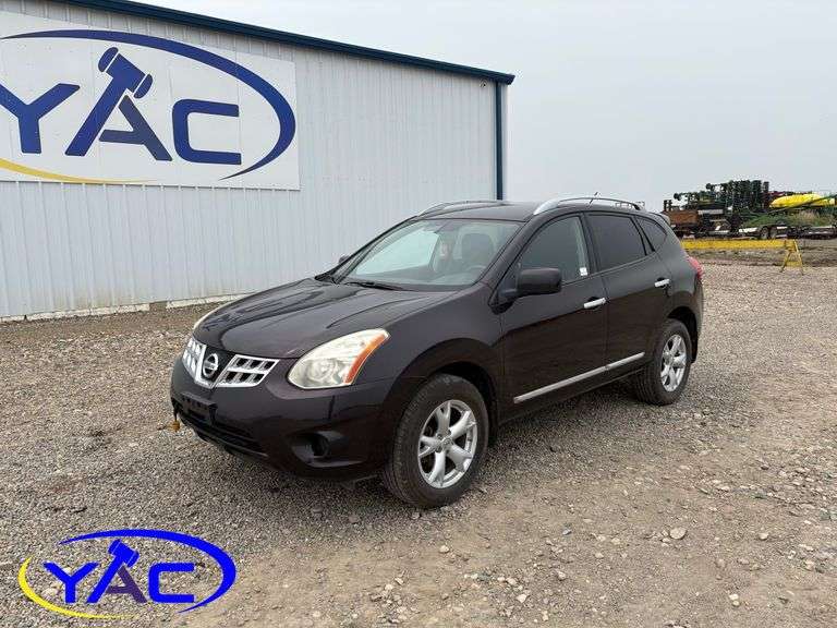 2011 NISSAN ROGUE S 2WD