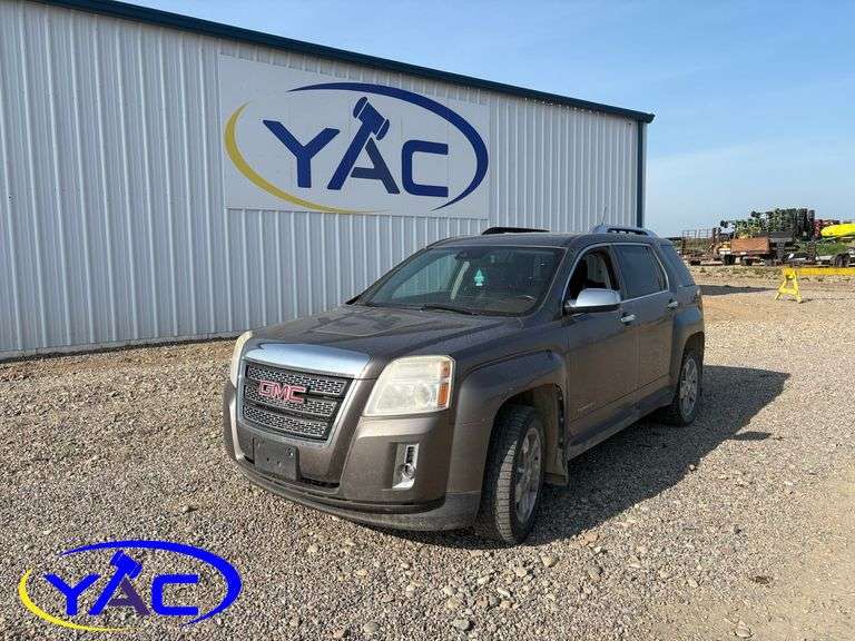 2012  GMC  TERRAIN SLT V6 AWD