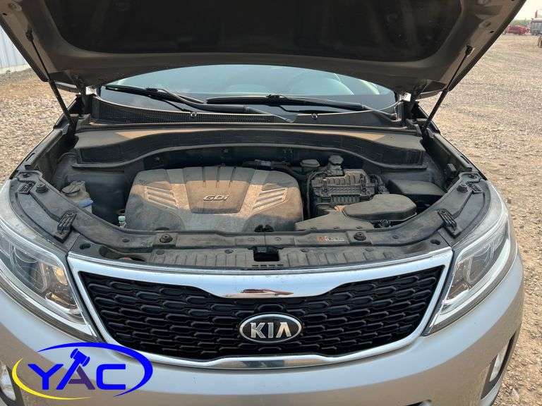 2015  KIA  SORENTO V6 AWD