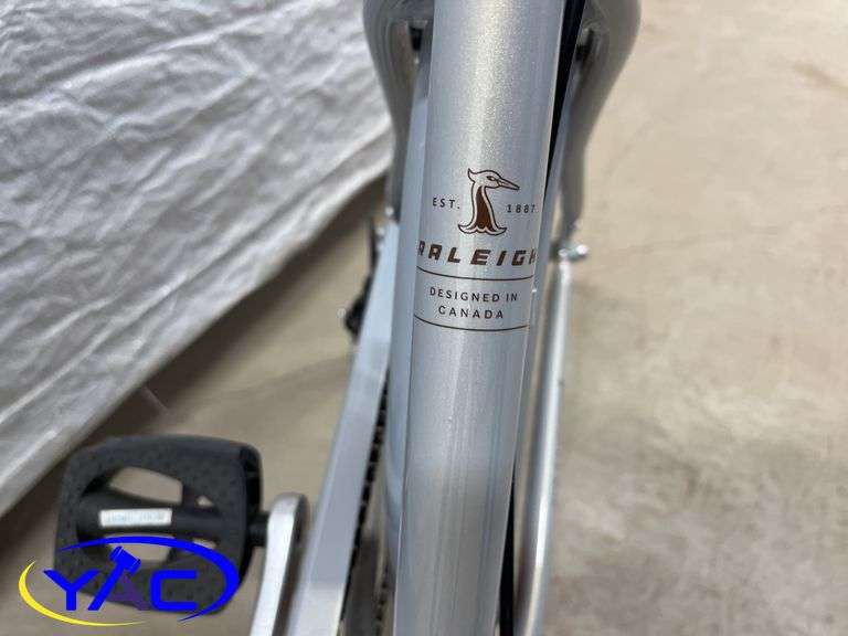 Raliegh Beachcruiser Bike