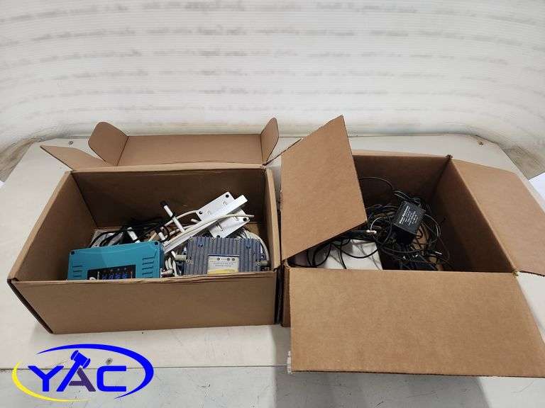 Cell Phone Signal Booster & Parts