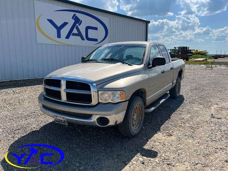 2005 DODGE RAM 1500 QUAD CAB 4WD