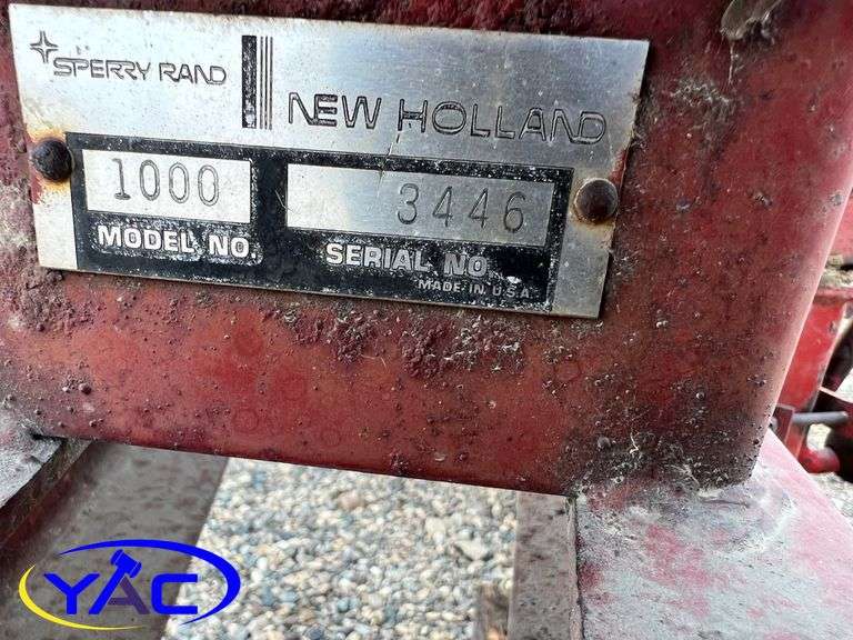 NEW HOLLAND 1000 STACKLINER