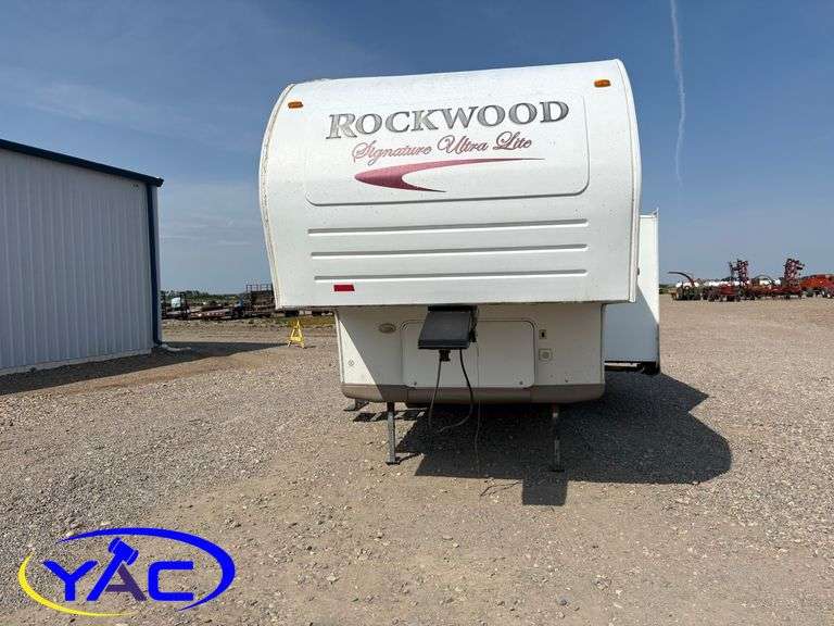 2007  FOREST RIVER  ROCKWOOD SIGNATURE ULTRA LITE