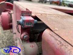 MASSEY FERGUSON 12 SQUARE BALER
