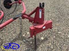 3 PTH 4 WHEEL HAY RAKE