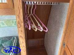 2004  COACHMEN  SHASTA FIFTH WHEEL CAMPER