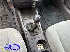 2004  HYUNDAI  ELANTRA GL 4DR