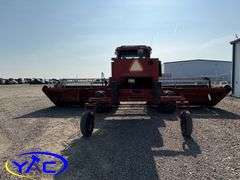 1987 CASE IH 8820 SELF-PROPELLED SWATHER