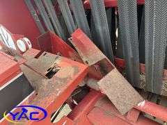 CASE INTERNATIONAL 8440 ROUND BALER