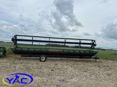 JOHN DEERE RIGID STRAIGHT CUT HEADER 30'