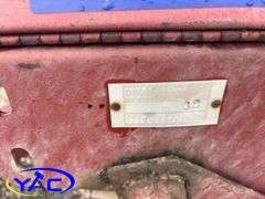 CASE IH 725 PULL-TYPE SWATHER