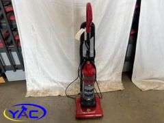 Red Dirt Devil Vaccuum