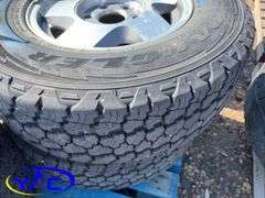 4- 245/75R16 Tires & Rims (Rims Only. Tires Cracked)