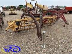 NEW HOLLAND 56 HAY RAKE