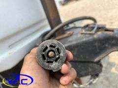 2005  KEYSTONE  BUMPER HITCH CAMPER