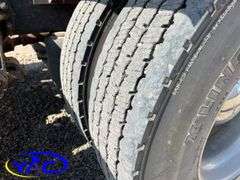 2004  PETERBILT  379 HIGHWAY TRACTOR