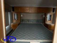 1990  OKANAGAN  TRAV-L-MATE FIFTH WHEEL CAMPER