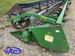 JOHN DEERE RIGID STRAIGHT CUT HEADER 30'