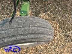 JOHN DEERE 630F HYDRAFLEX HEADER & TRANSPORT