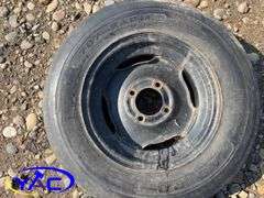 14 - 15" Concord Packer Tires (Rims Only - Tires Weathered & Cracked)