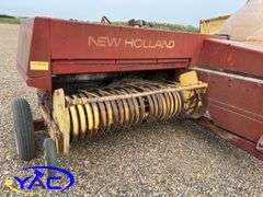 NEW HOLLAND 315 HAYLINER SQUARE BALER
