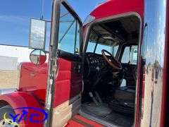 2004  PETERBILT  379 HIGHWAY TRACTOR
