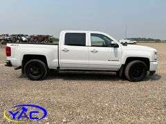 2017  CHEVROLET  SILVERADO 1500 CREWCAB 4WD