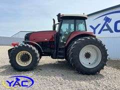 VERSATILE 280 TRACTOR