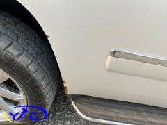 2011  GMC  YUKON DENALI 4WD