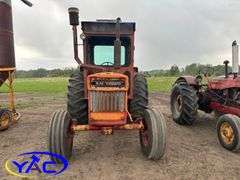 1974 VOLVO 810 2WD TRACTOR