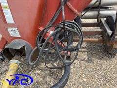 2008 REM GRAIN VAC