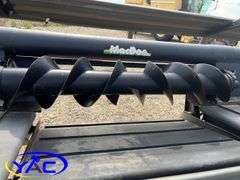 960 MACDON 30' HEADER W/ JD ADAPTOR
