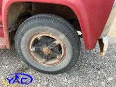 1974 FORD SINGLE AXLE GRAIN TRUCK