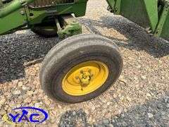 1975 JOHN DEERE 2130 TRACTOR W/ JOHN DEERE 146 FRONT END LOADER
