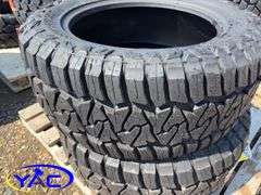 4- 33X12.50R20 Tires (BUYER MUST PAY 4X THE BID PRICE)