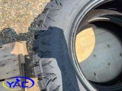 4- 225/75R16 Tires (BUYER MUST PAY 4X THE BID PRICE)