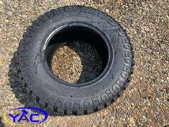 4- 33X12.50R17 Tires (BUYER MUST PAY 4X THE BID PRICE)