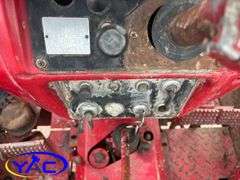 1974 VOLVO 810 2WD TRACTOR