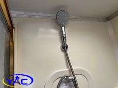 2005  KEYSTONE  BUMPER HITCH CAMPER