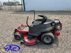 MASSEY FERGUSON 2300 ZERO TURN MOWER