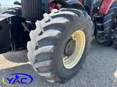 VERSATILE 280 TRACTOR