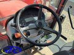 2021 KUBOTA M7-172 TRACTOR W/ KUBOTA LM 2605 LOADER