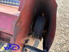 1987 CASE IH 8820 SELF-PROPELLED SWATHER