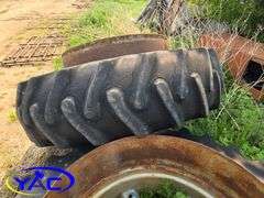 1955 WHITE TRACTOR DUALS 18.4/38 CLAMP ON